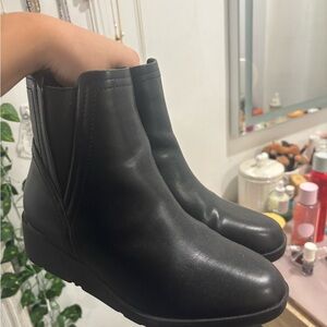 Elegant Black Ankle Booties